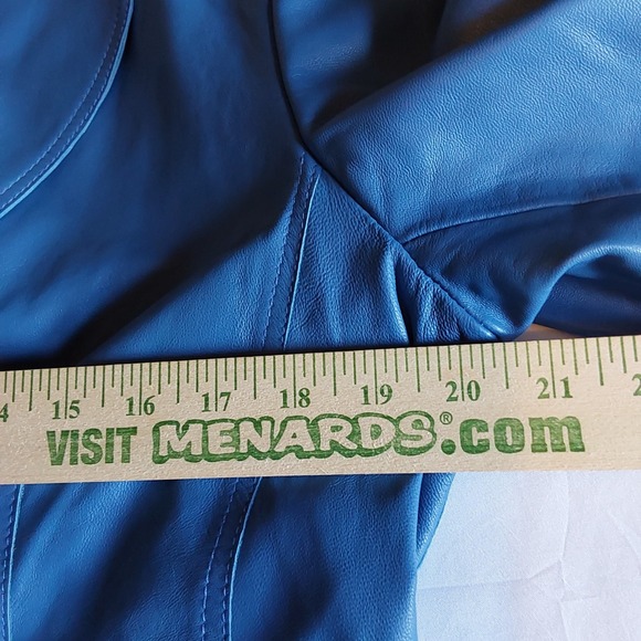 Pamela‎ McCoy Women's Size Medium Blue Button Down Soft Leather Jacket NWOT - Picture 6 of 10